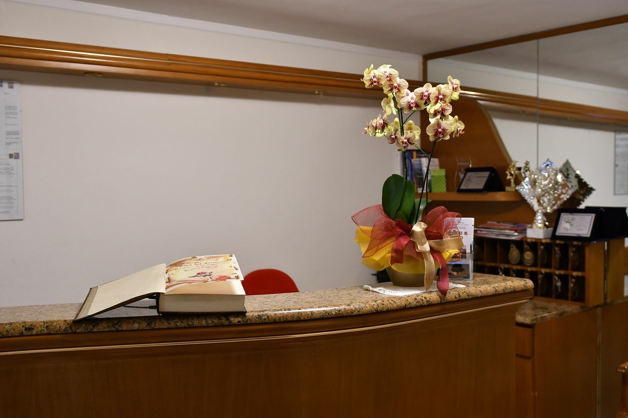 Hotel La Rosa Del Tirreno Livorno Ngoại thất bức ảnh